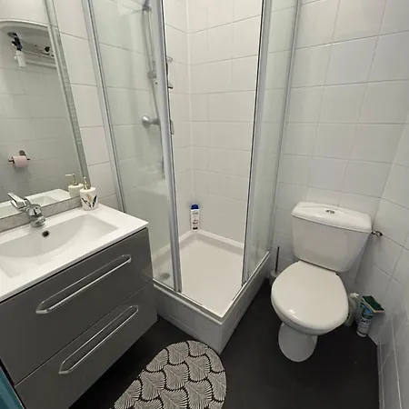 Dans L'ancien Palace Du Mont-dore * Mont-Dore